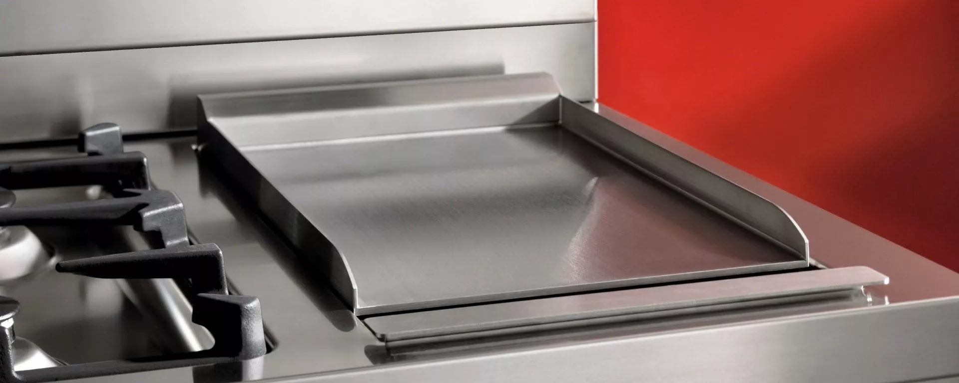 картинка Комбинированная кухонная плита Bertazzoni PRO126G2ENET чёрная 