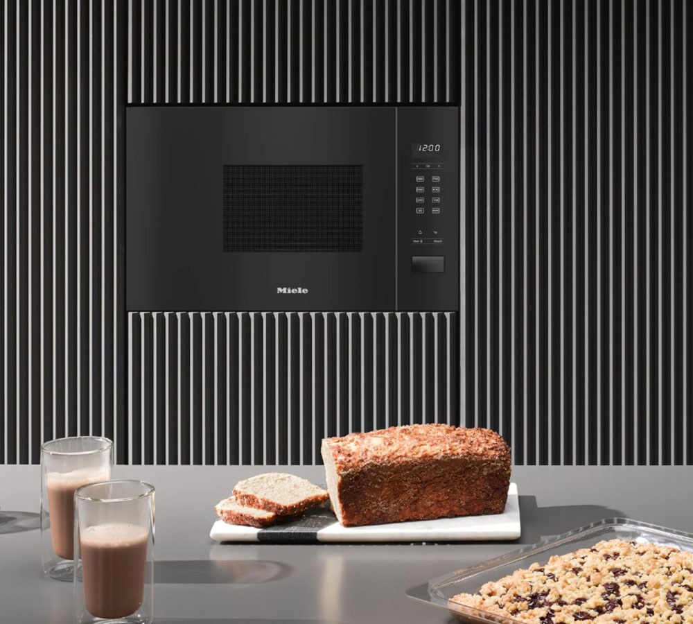 картинка Микроволновая печь встраиваемая Miele M 2230 SC OBSW обсидиан 