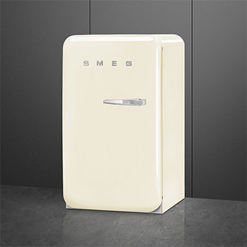 картинка Отдельностоящий холодильник Smeg FAB10LCR5 