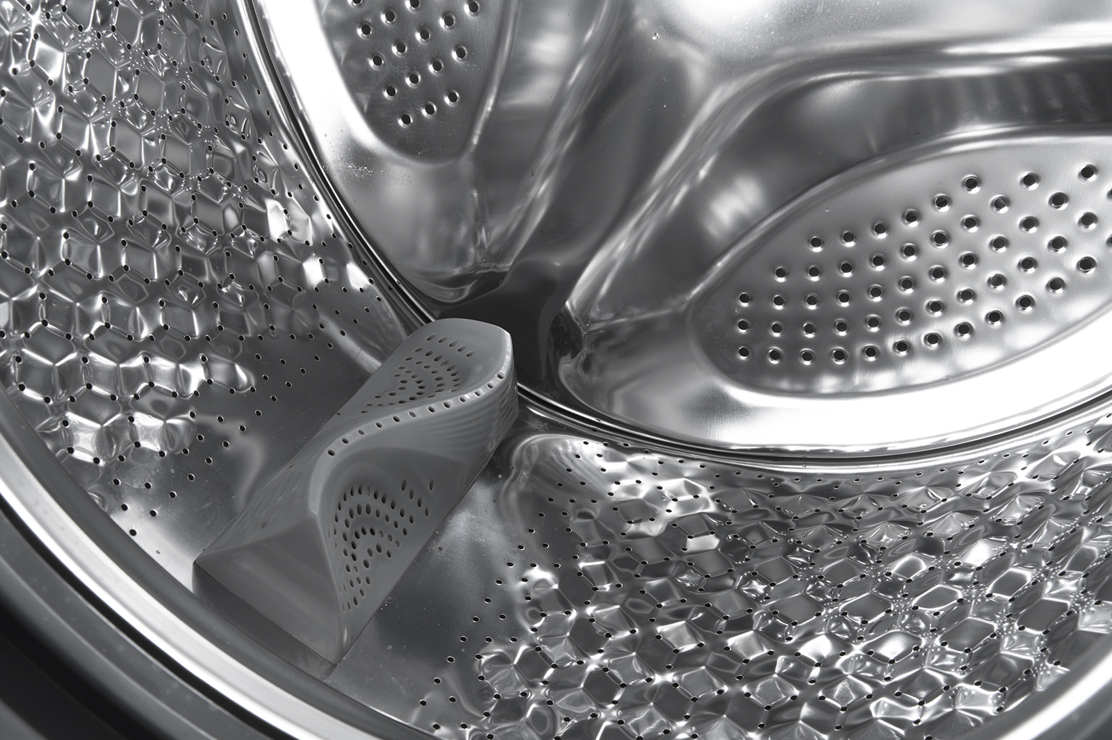 картинка Стиральная машина встраиваемая с сушкой Weissgauff WMDI 6148 D 