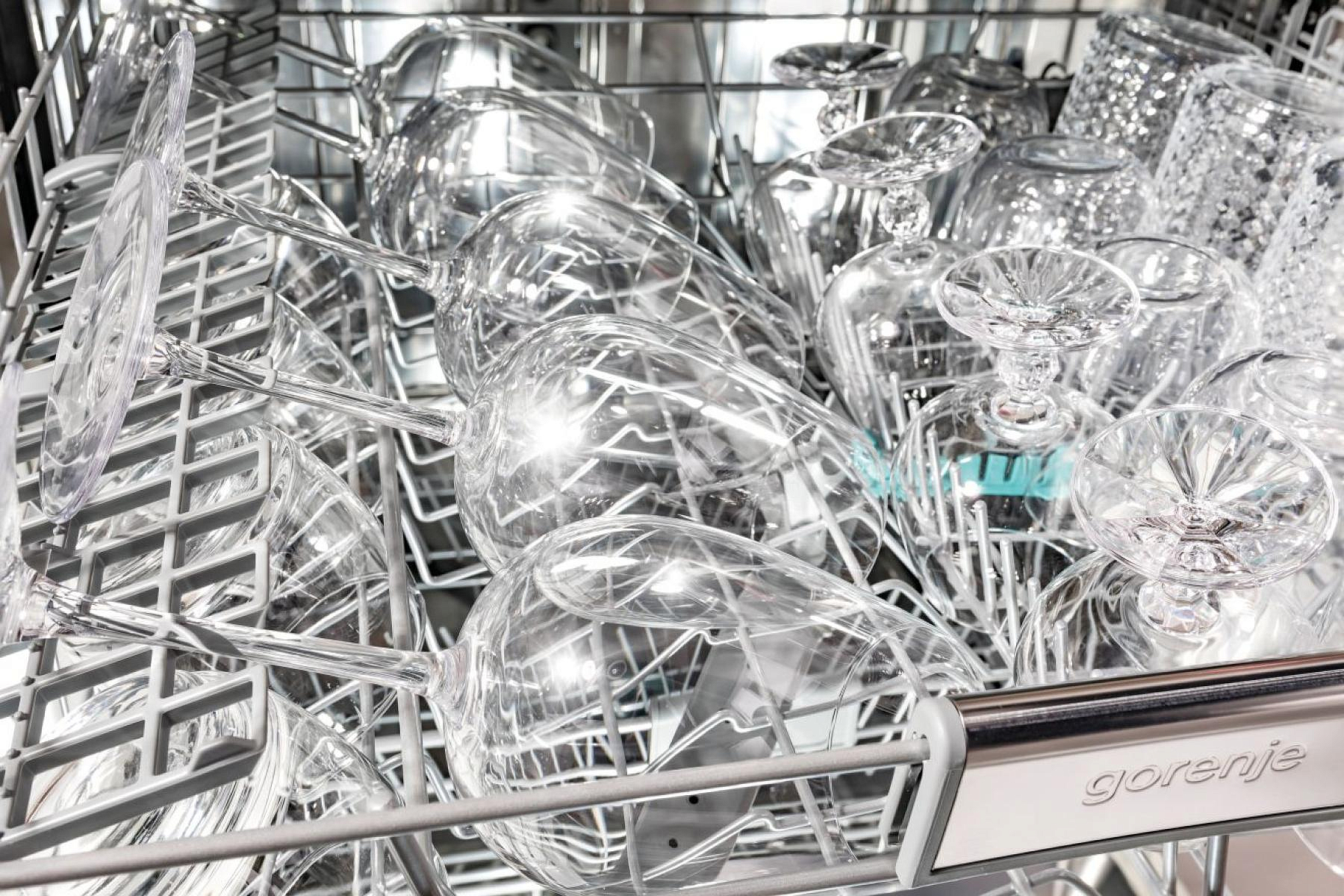 картинка Посудомоечная машина встраиваемая Gorenje GV643E90 