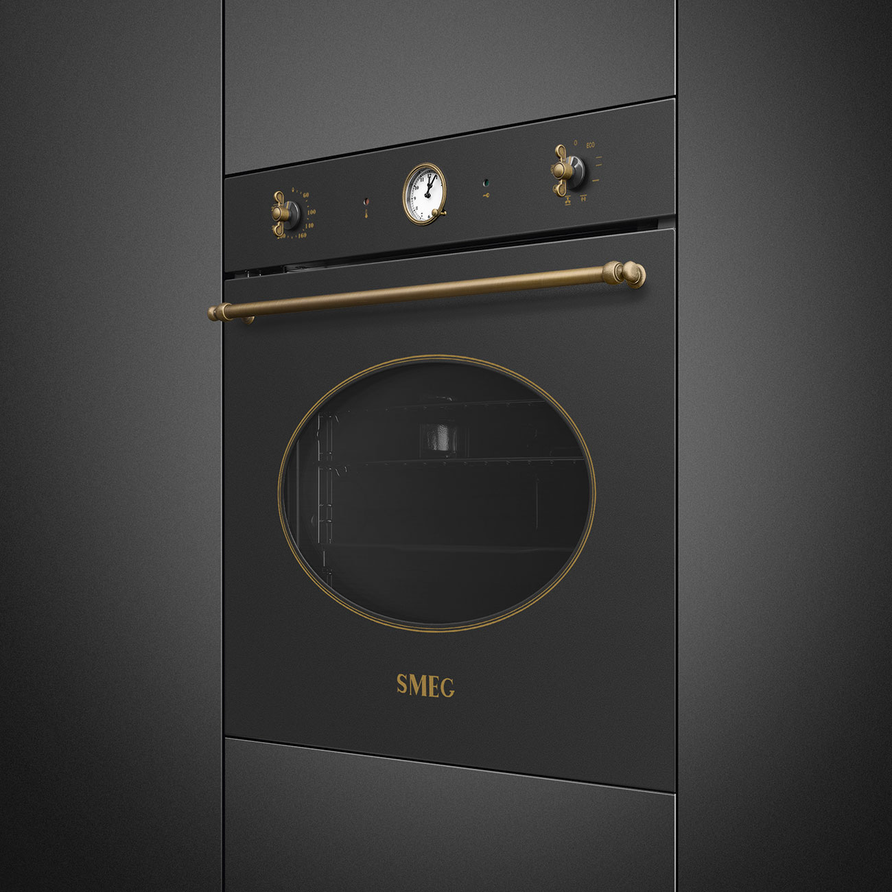 картинка Электрический духовой шкаф Smeg SFP805AO 