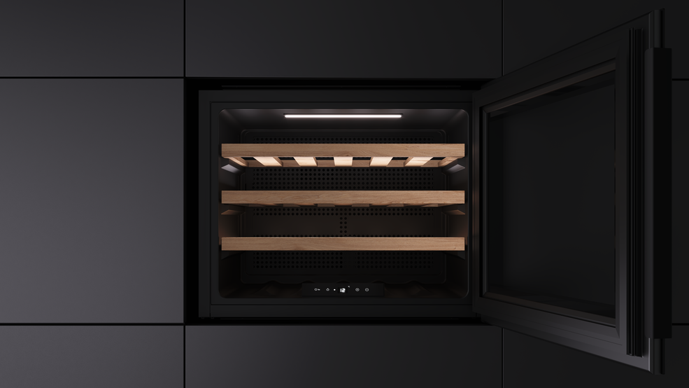 картинка Встраиваемый в колонну винный шкаф Teka Sommelier RVI 10024 GBK 