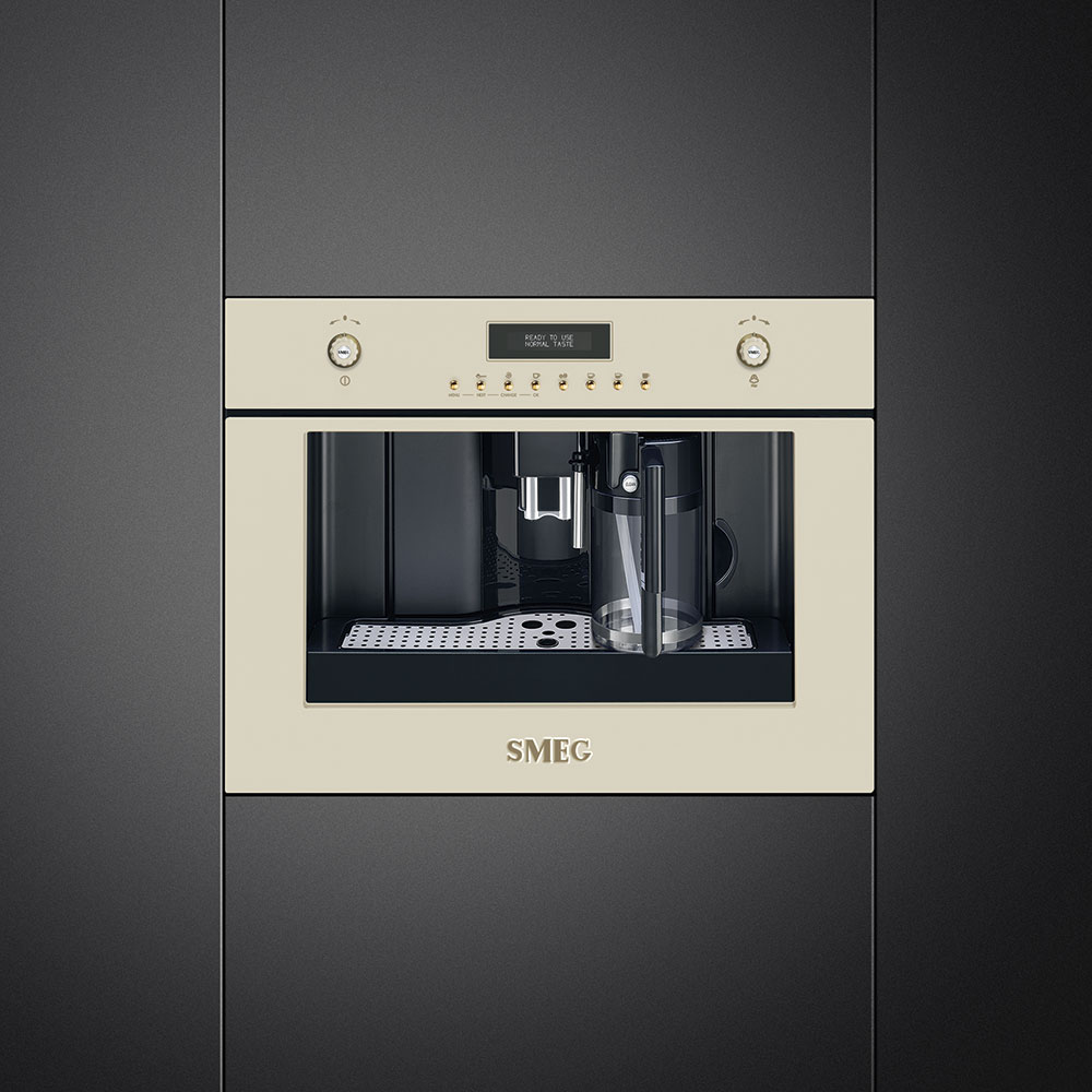 картинка Кофемашина Smeg CMS8451P кремовый 
