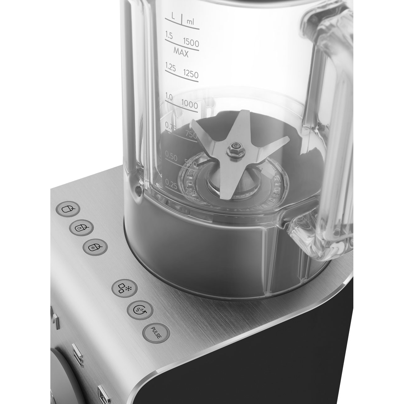 картинка Блендер Smeg BLC01BLMEU 