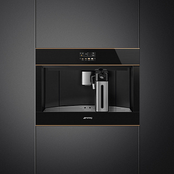 картинка Кофемашина Smeg CMS4604NRRU 