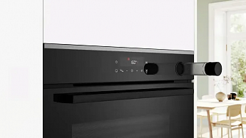 картинка Электрический духовой шкаф с функцией пара Bosch HRG232EB3 