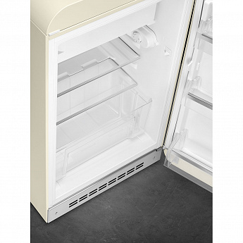 картинка Отдельностоящий холодильник Smeg FAB10RCR5 