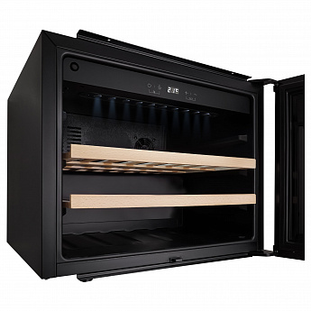 картинка Встраиваемый винный шкаф Korting KFW 501 SL GN черное стекло 