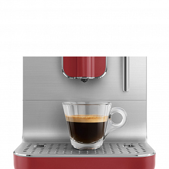 картинка Кофемашина Smeg BCC02RDMEU красный матовый 