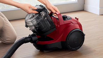картинка Пылесос Bosch BGS21WX200 красный 