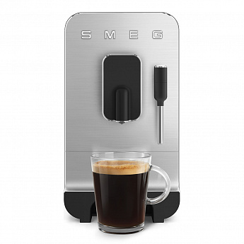 картинка Кофемашина Smeg BCC12BLMEU 