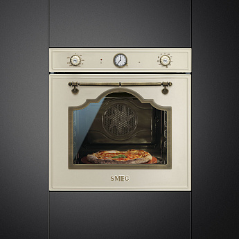 картинка Электрический духовой шкаф Smeg SFP750POPZ кремовый 