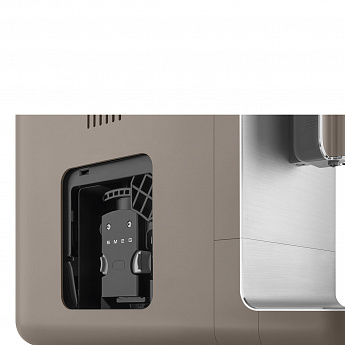 картинка Кофемашина Smeg BCC02TPMEU серо-коричневый (Taupe) 