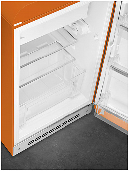 картинка Отдельностоящий холодильник Smeg FAB10ROR5 