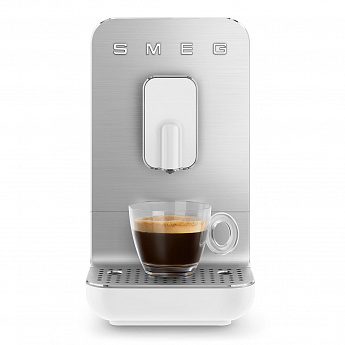 картинка Кофемашина Smeg BCC11WHMEU 