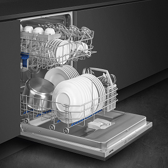 картинка Посудомоечная машина Smeg STL281DS 