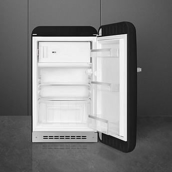 картинка Отдельностоящий холодильник Smeg FAB10RBL5 