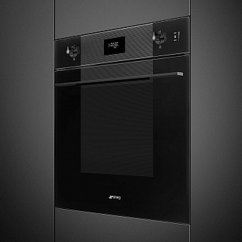 картинка Электрический духовой шкаф с функцией пара Smeg SO6101S2B3 